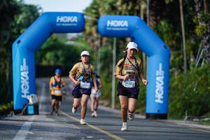 BIB: 1440
                            <button type="button" onclick="openModal(22576320)" class="btn btn-primary btn-sm float-right btn-popup" data-toggle="modal" data-target=".modal-high-quality">
                        <i class="fas fa-shopping-cart"></i> Add to Cart
                    </button>
                                            <button type="button" onclick="isThisMe(22576320, true)" class="btn btn-success btn-sm float-right btn-popup btn-isme hidden" data-toggle="tooltip" data-placement="bottom" title="นี่คือรูปของคุณใช่ไหม คลิกที่นี่เพื่อเอาเข้าอัลบั้ม">
                        <i class="fas fa-plus"></i> Add to album
                    </button>
                    <button type="button" onclick="isThisMe(22576320, false)" class="btn btn-warning btn-sm float-right btn-popup btn-isnotme hidden">
                        <i class="fas fa-ban"></i> Remove from album
                    </button>